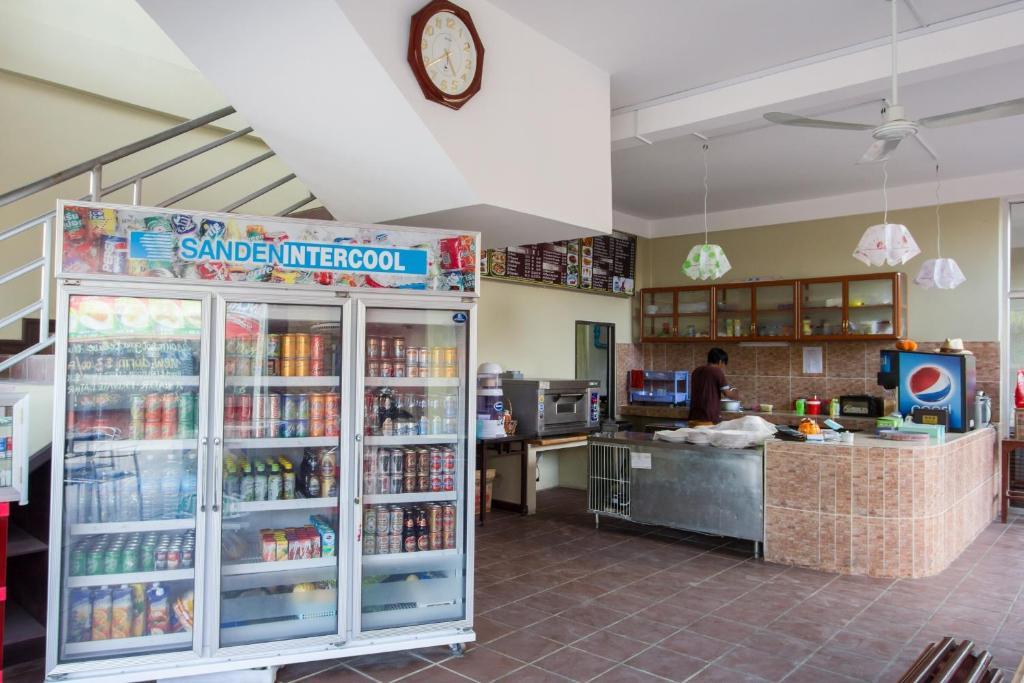 Sakal Guesthouse Restaurant & Bar Sihanoukville Eksteriør billede