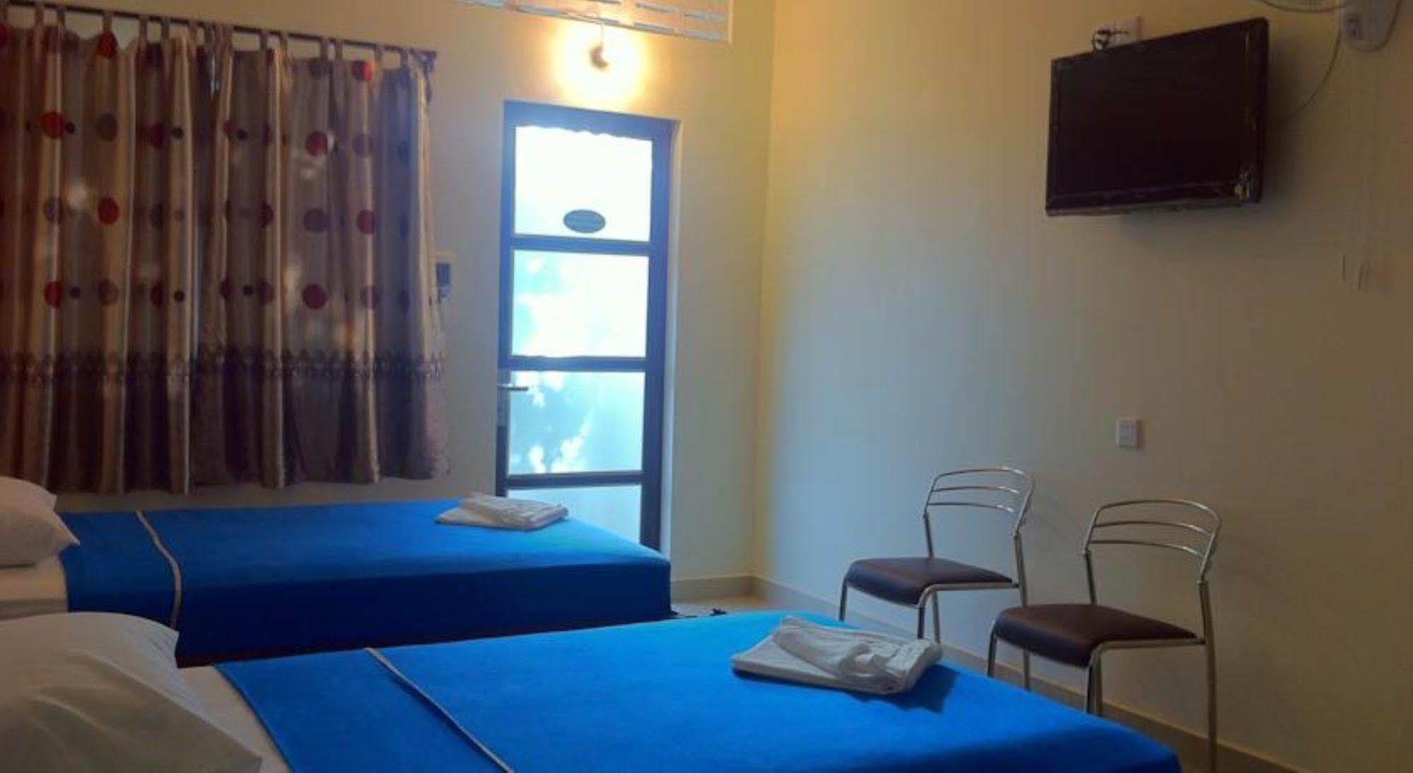 Sakal Guesthouse Restaurant & Bar Sihanoukville Eksteriør billede